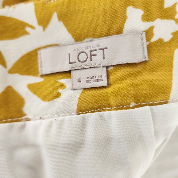 LOFT Mustard and White Floral Pencil Skirt, Size 4 - Picture 5 of 6